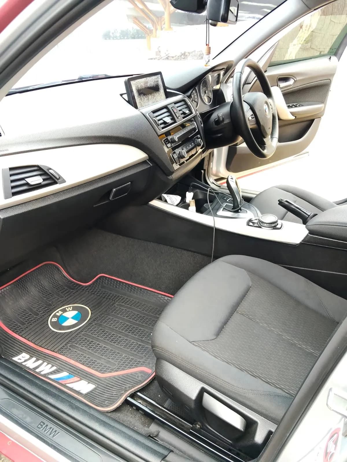 BMW 118i - Image 1