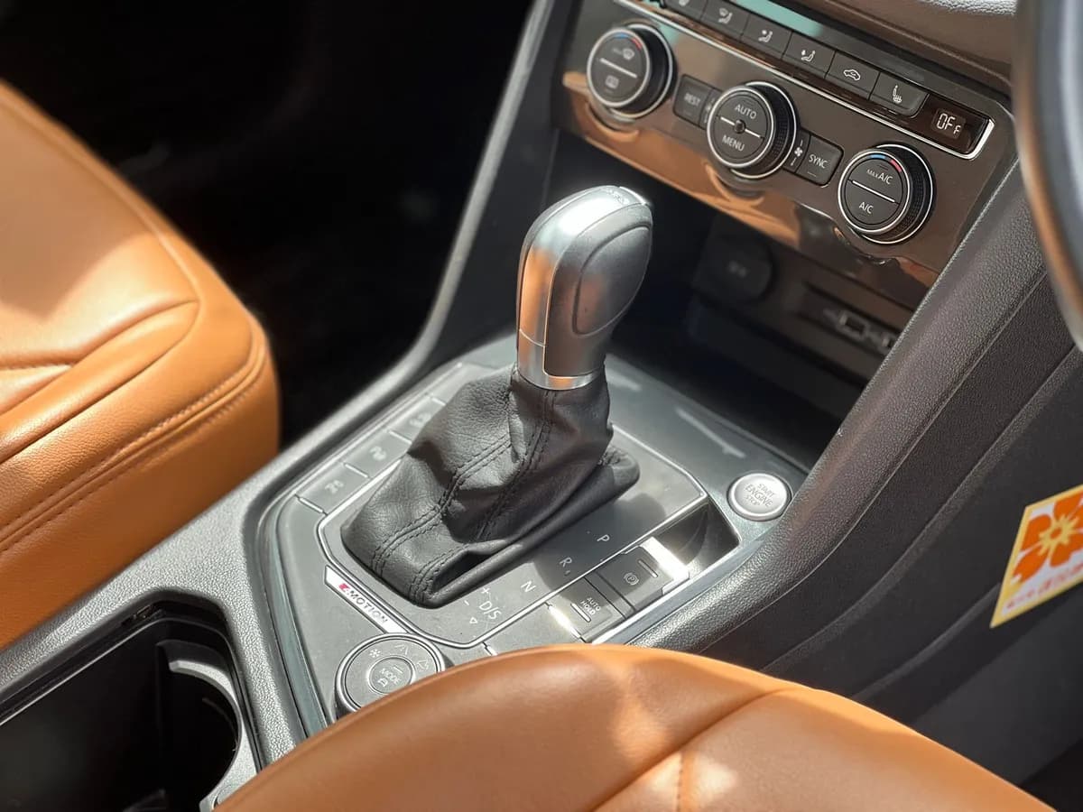 Volks Wagen Tiguan - Image 4
