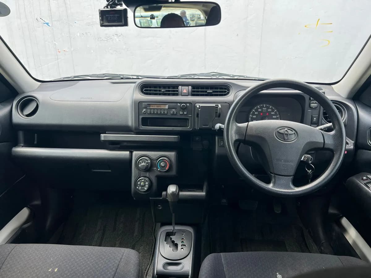 Toyota  Probox - Image 4