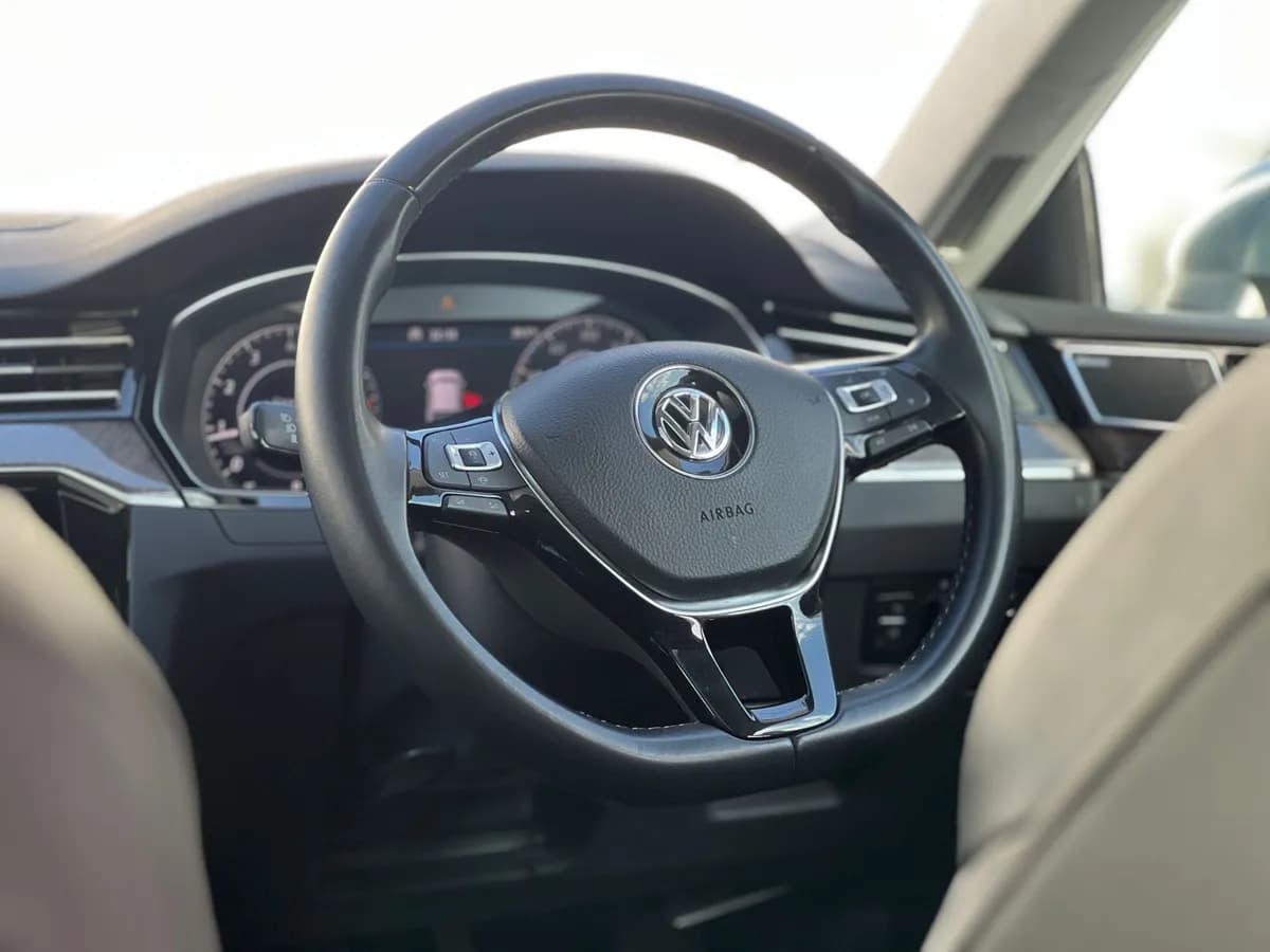 Volks Wagen Arteon - Image 19