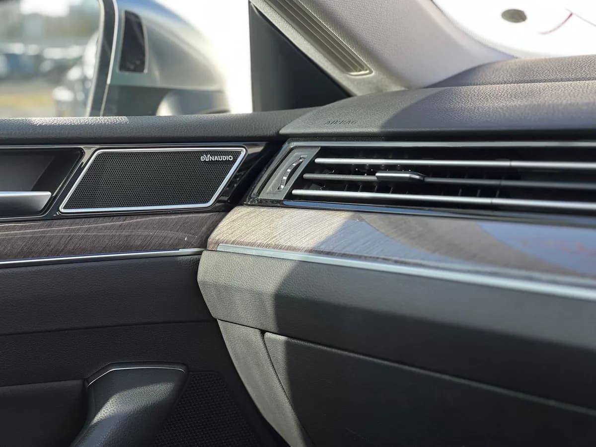Volks Wagen Arteon - Image 8
