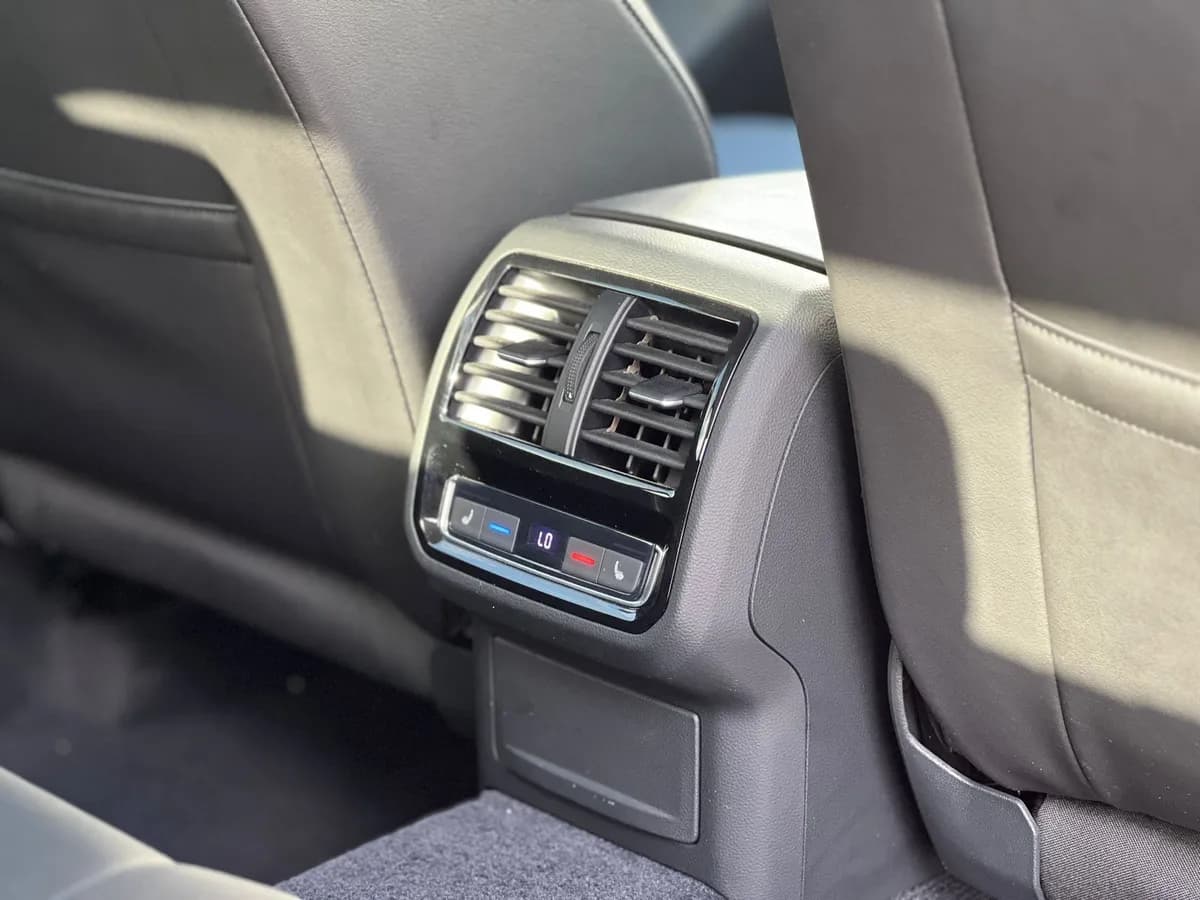 Volks Wagen Arteon - Image 5