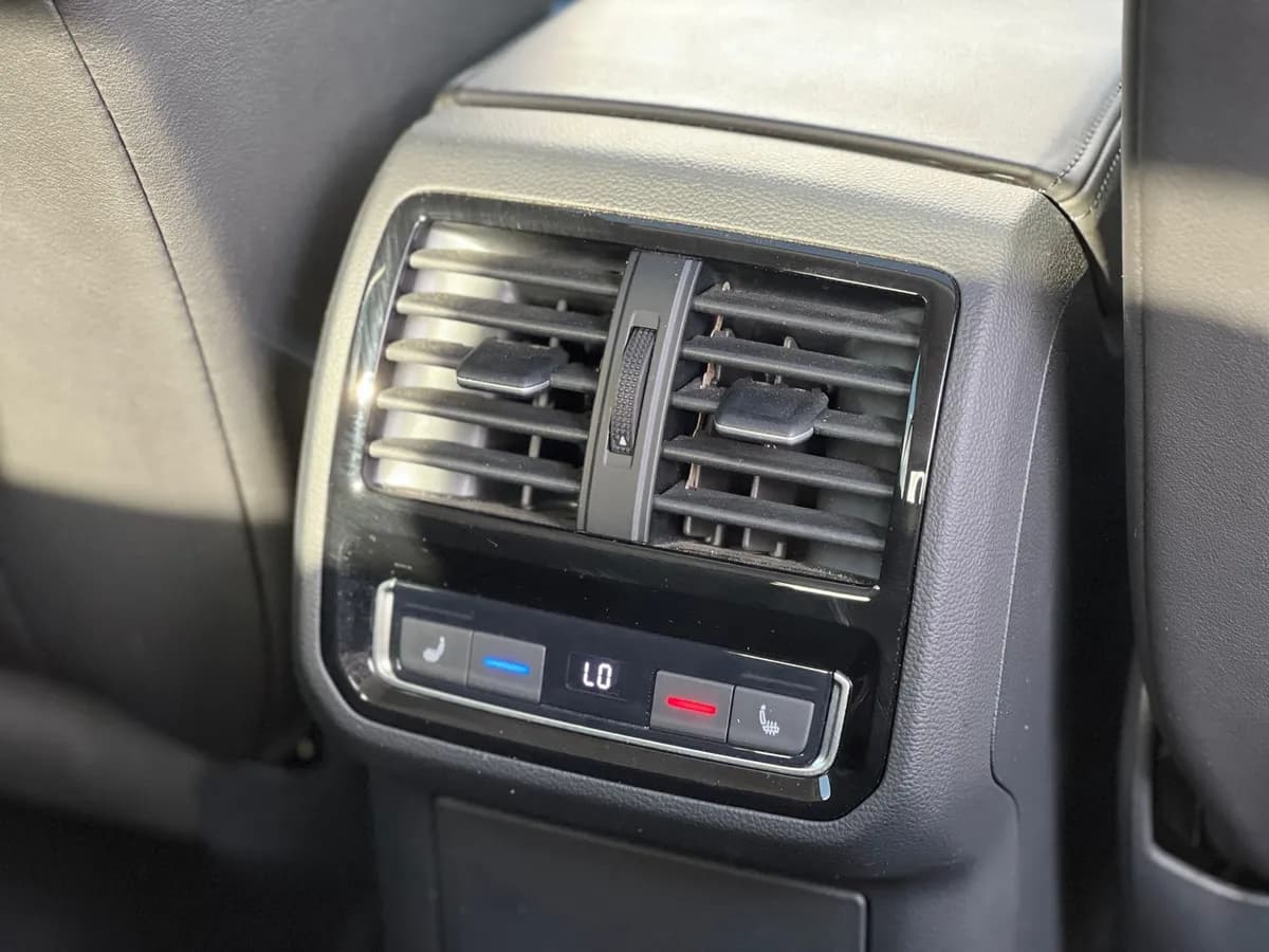 Volks Wagen Arteon - Image 7