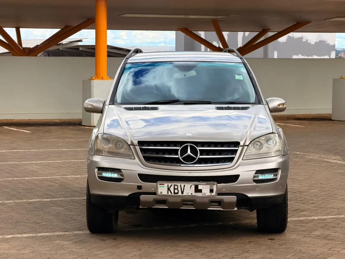 Mercedes Benz ML320 - Image 1