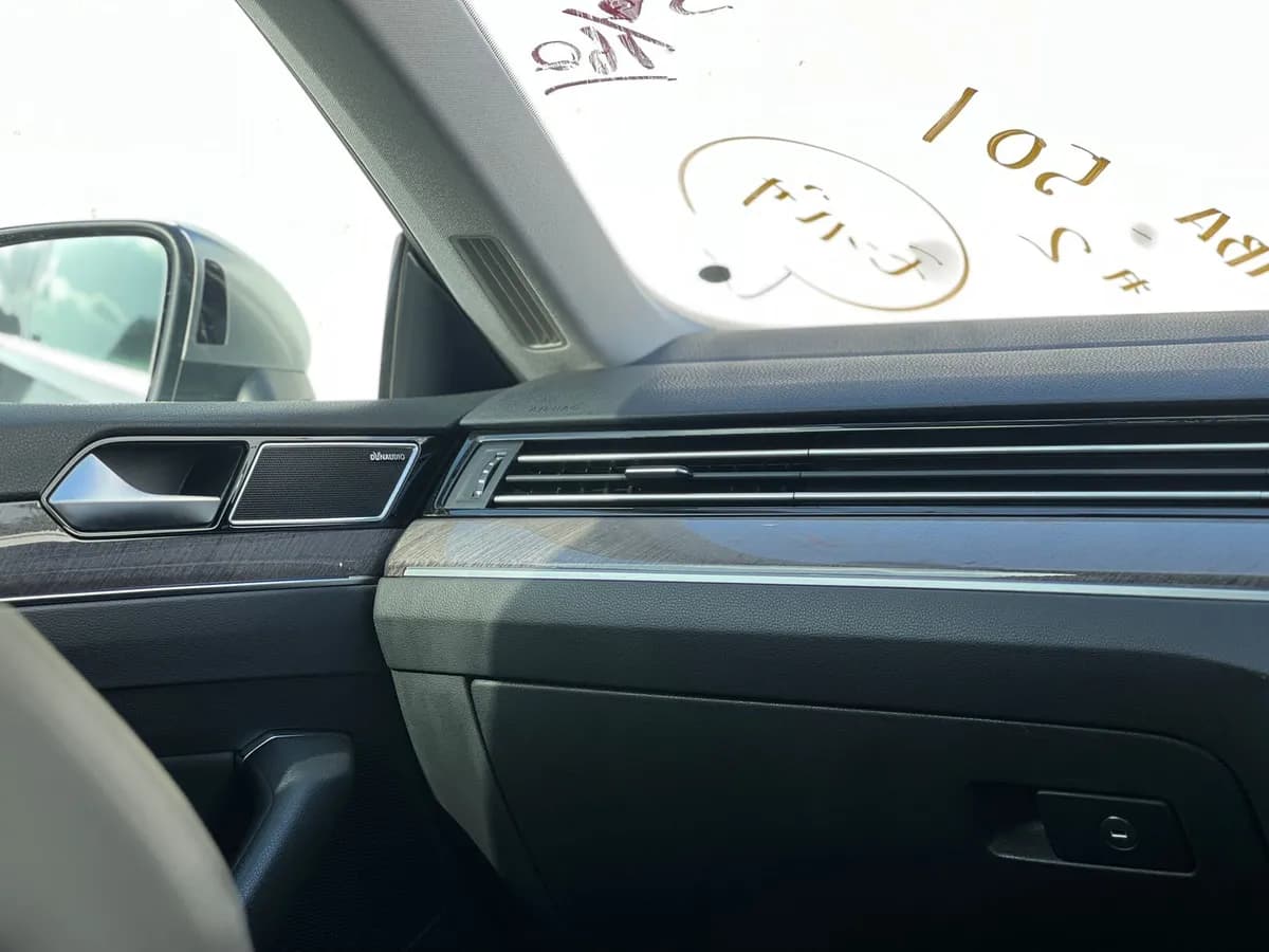 Volks Wagen Arteon - Image 17