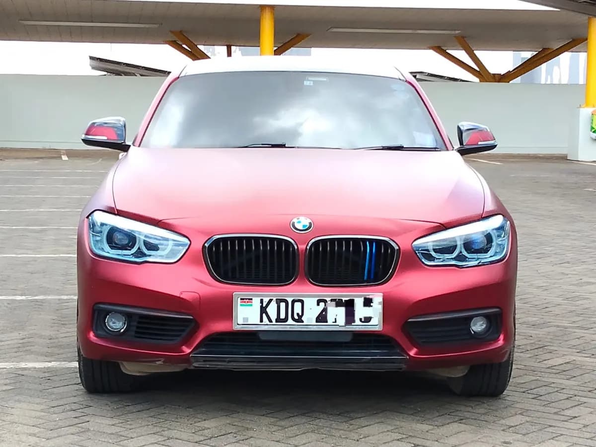 BMW 118i - Image 9