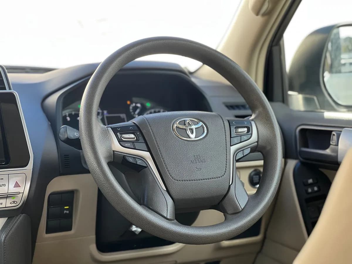 Toyota Prado Land Cruiser - Image 7