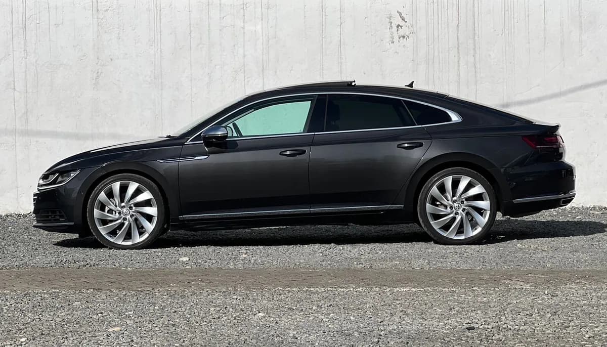 Volks Wagen Arteon - Image 2