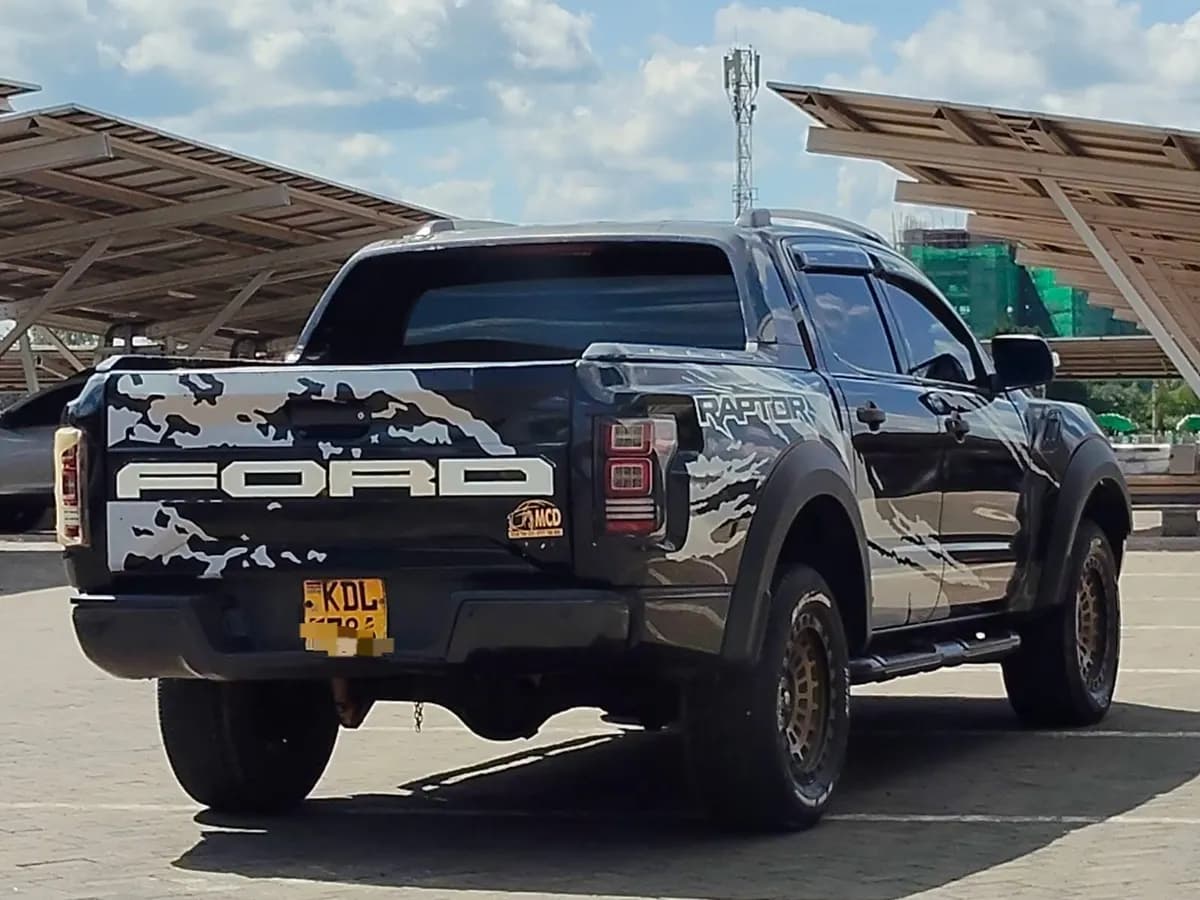 Ford Ranger - Image 6
