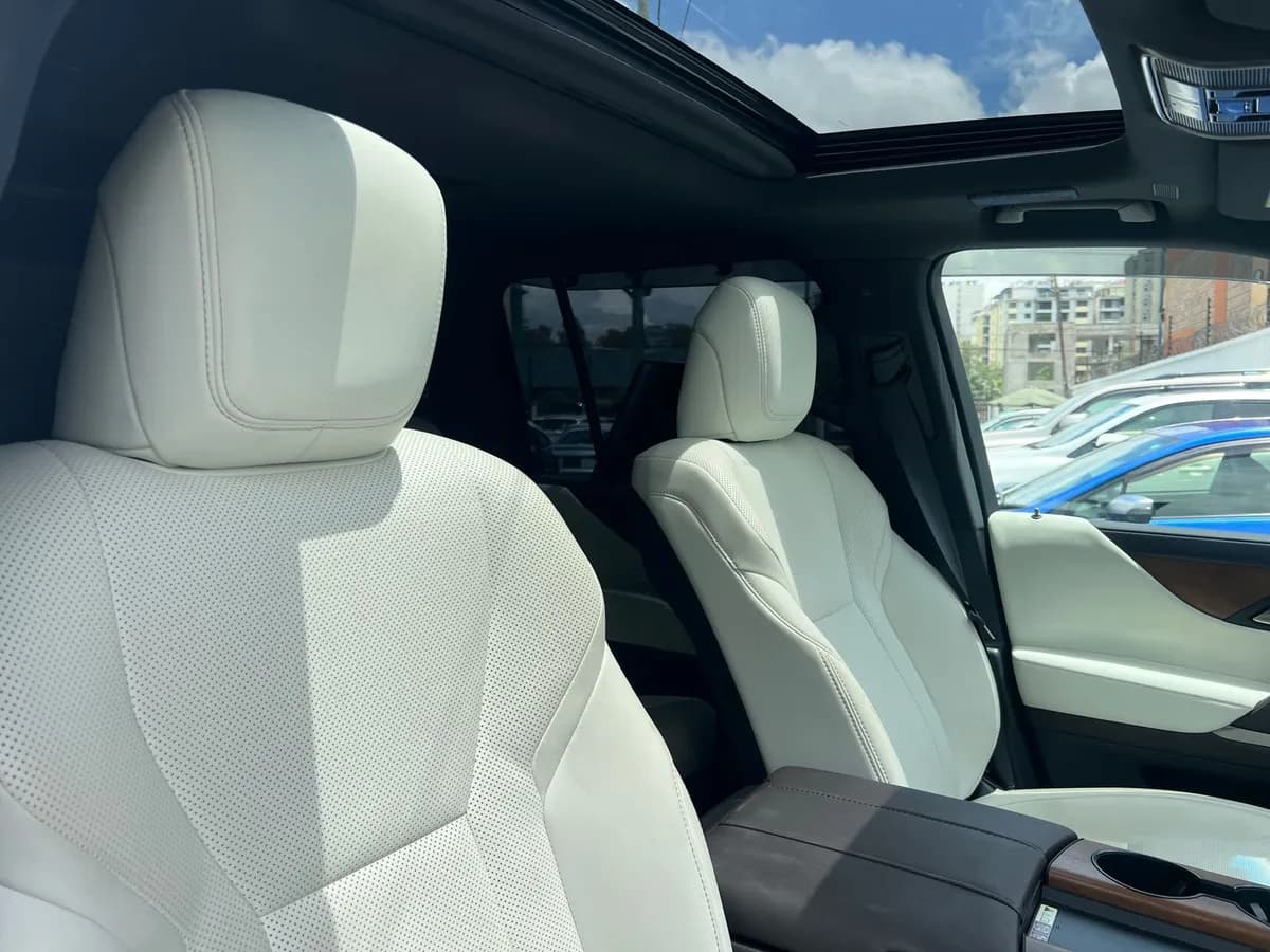 Lexus LX600 - Image 8