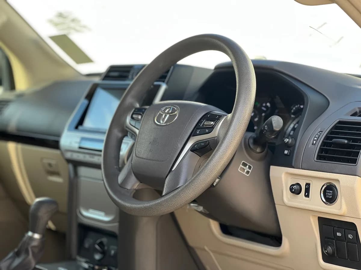 Toyota Prado Land Cruiser - Image 11