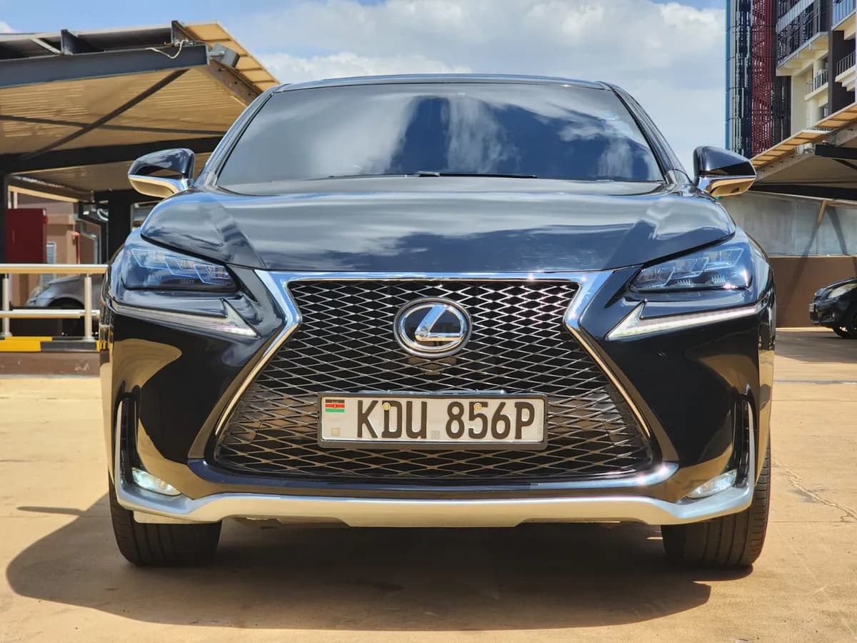 Lexus NX200T