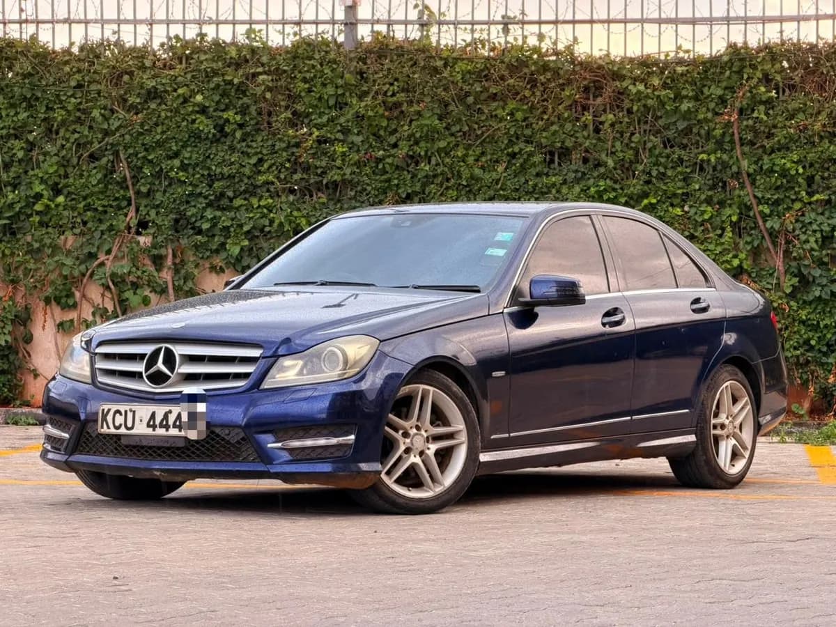 Mercedes Benz C200