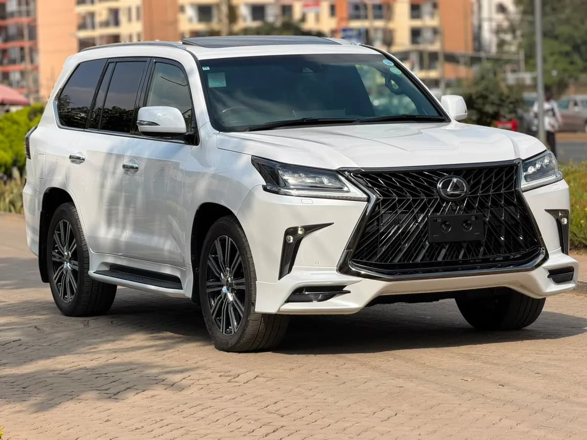 Lexus LX570